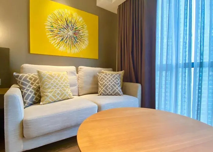 River And Makati View At Acqua Novotel